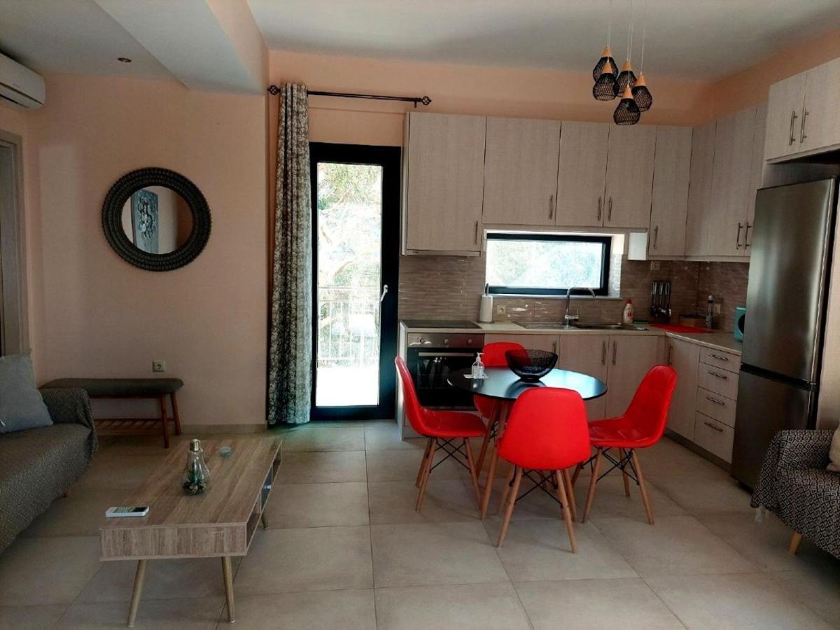 Capostango Apartments - Stunning Views Of Libyan Sea Ano Rodhakinon Bagian luar foto